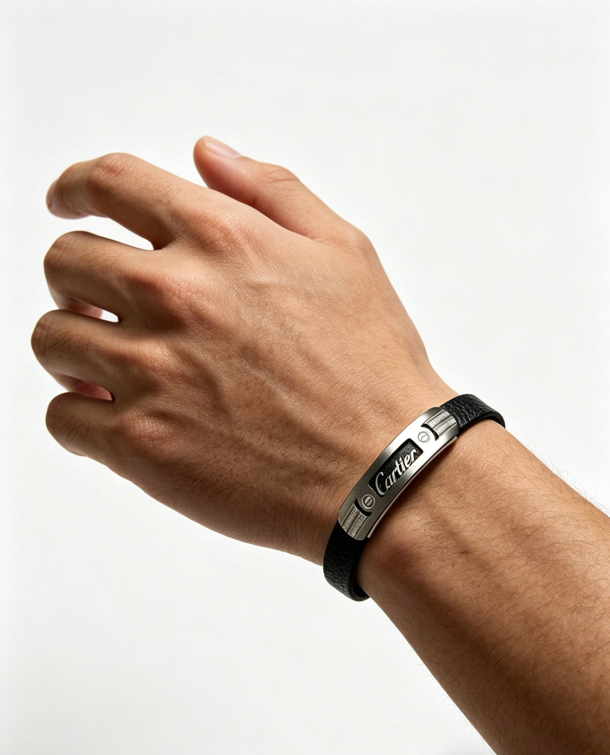 Martin Graham bracelet in polished metal-tone – close-up detail