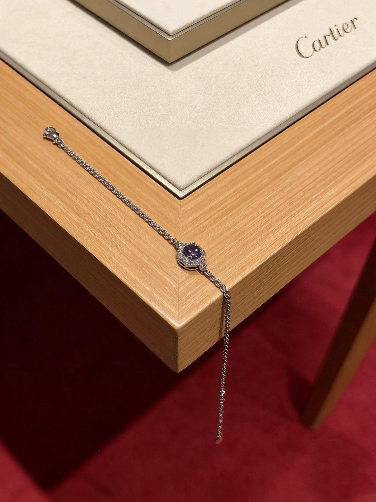 Martin Graham bracelet in polished metal-tone – close-up detail