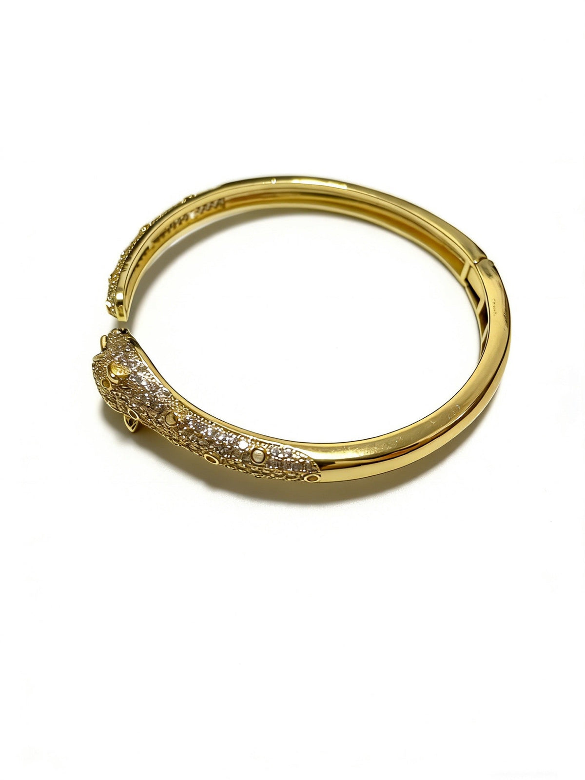 Martin Graham bracelet in polished metal-tone – close-up detail