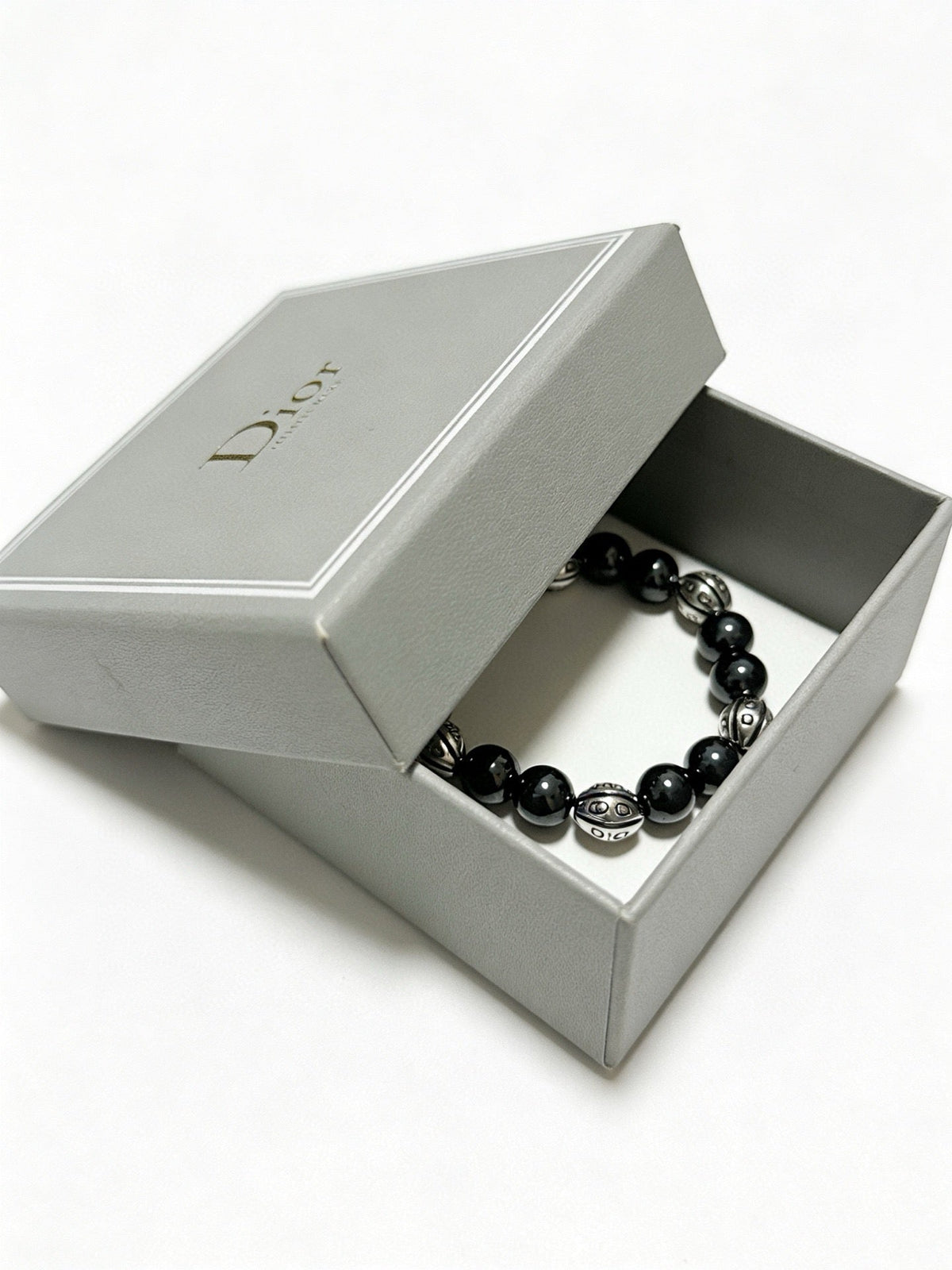 Martin Graham bracelet in polished metal-tone – close-up detail