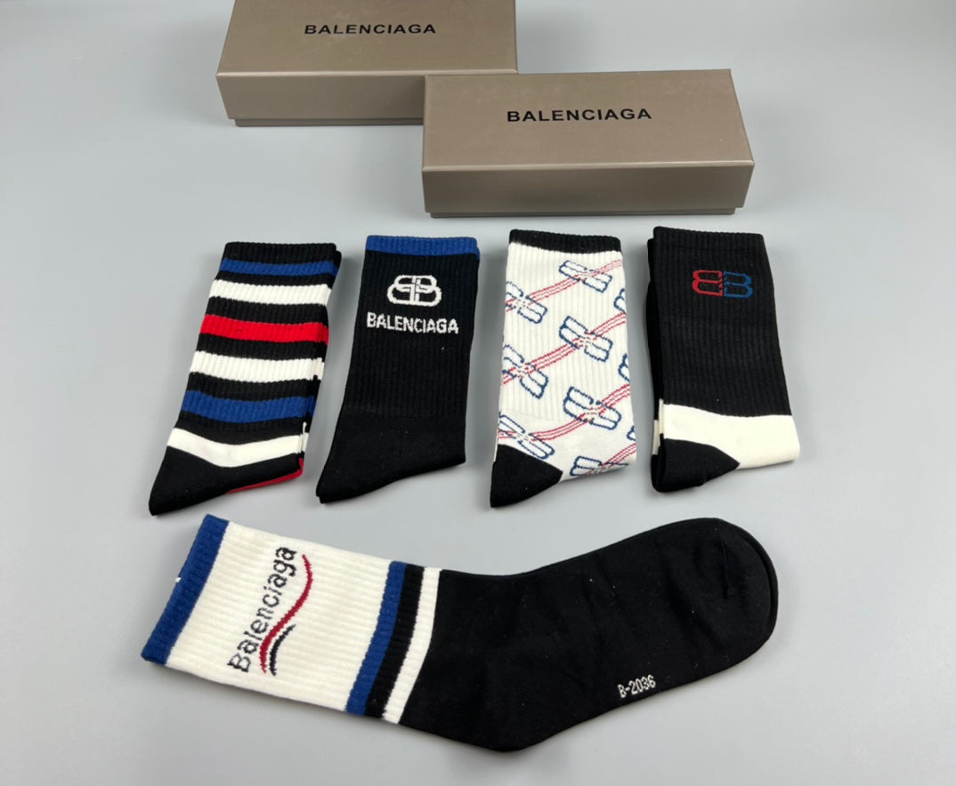 Balenciaga Varied Bb And Wordmark Details Crew Socks - 5-Pair Set