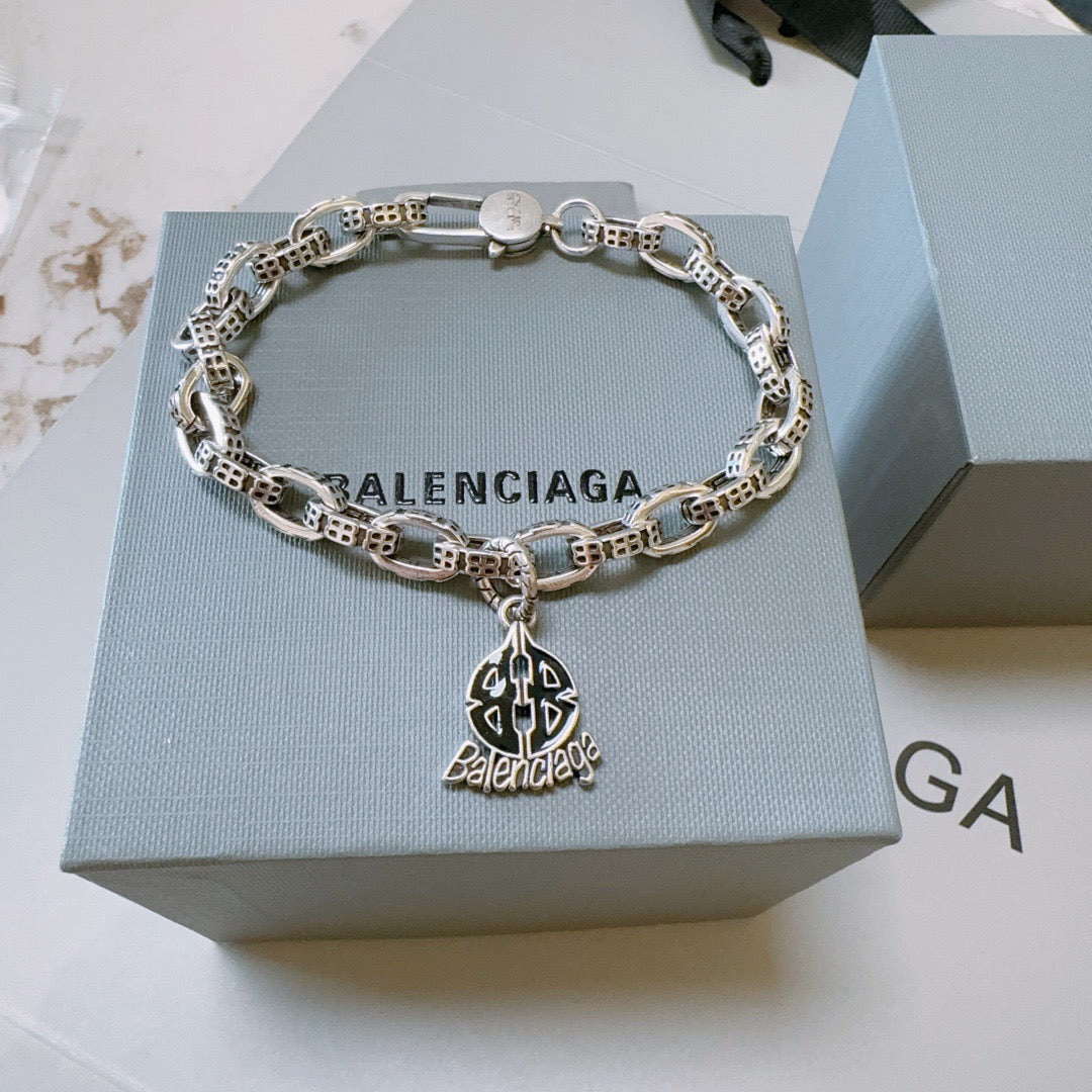 Martin Graham bracelet in polished metal-tone – main product view