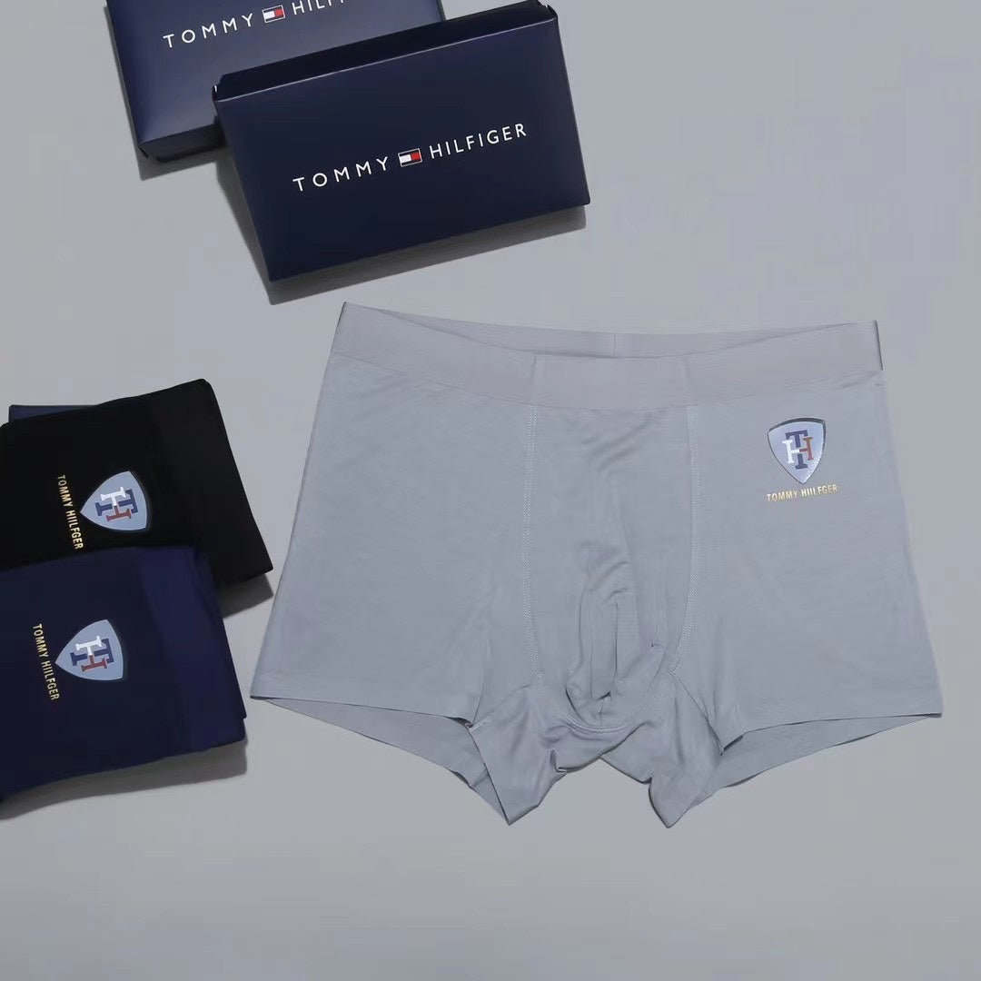 Tommy Hilfiger Crest-Style Details Men's Boxer Briefs - 3-Piece Box