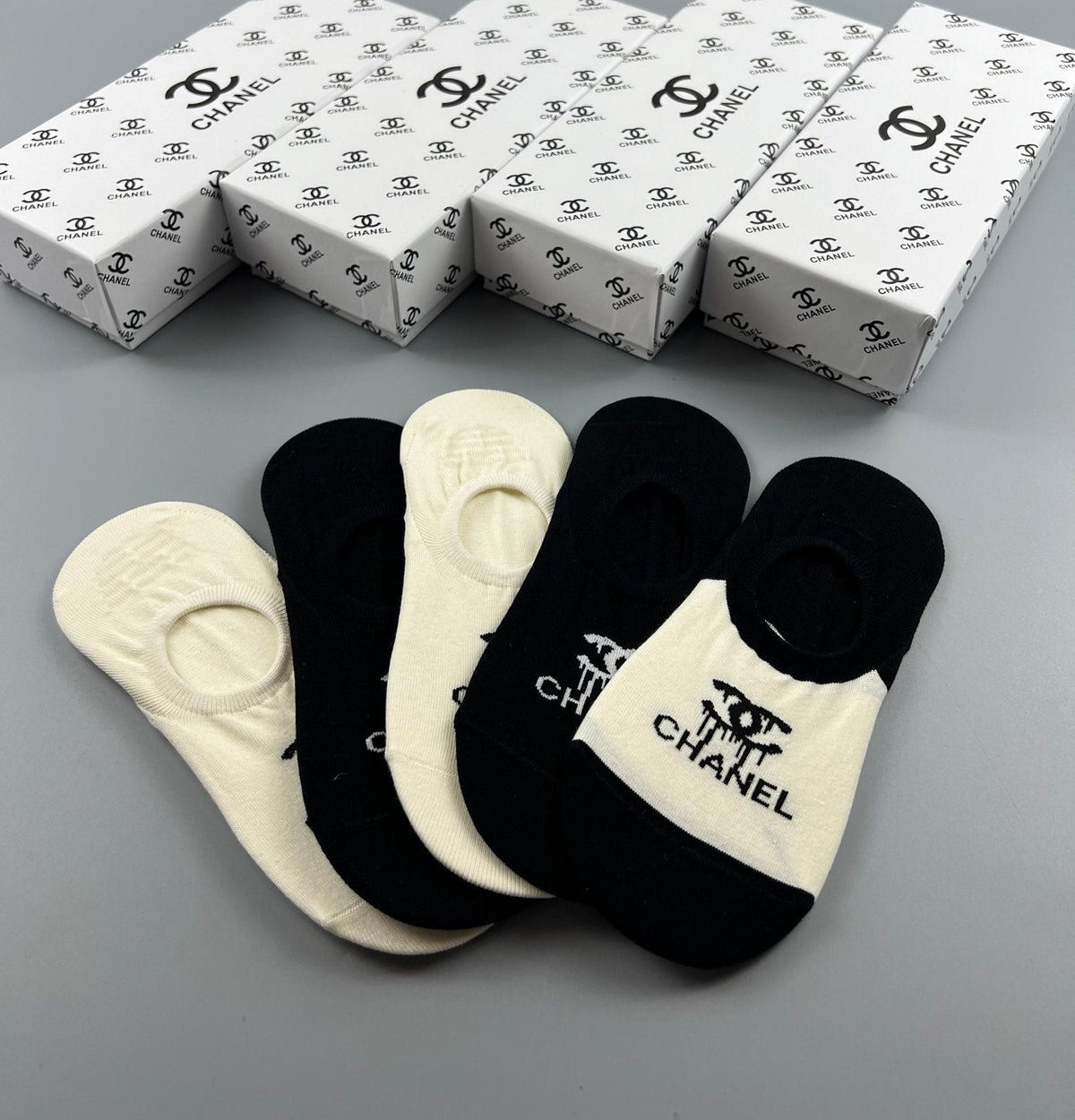 Chanel Cotton Visible Logo, Stripe Or Motif Details No-Show Socks - 5-Pair Set