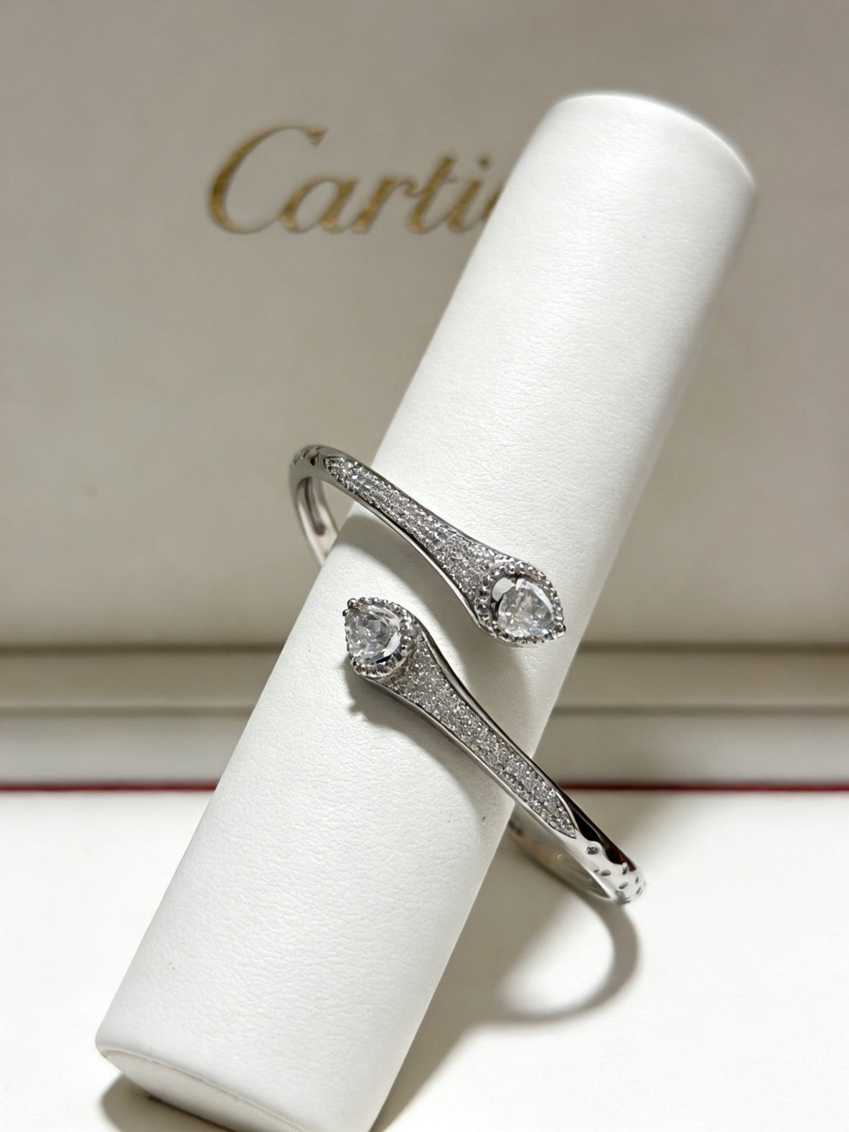Martin Graham bracelet in polished metal-tone – main product view