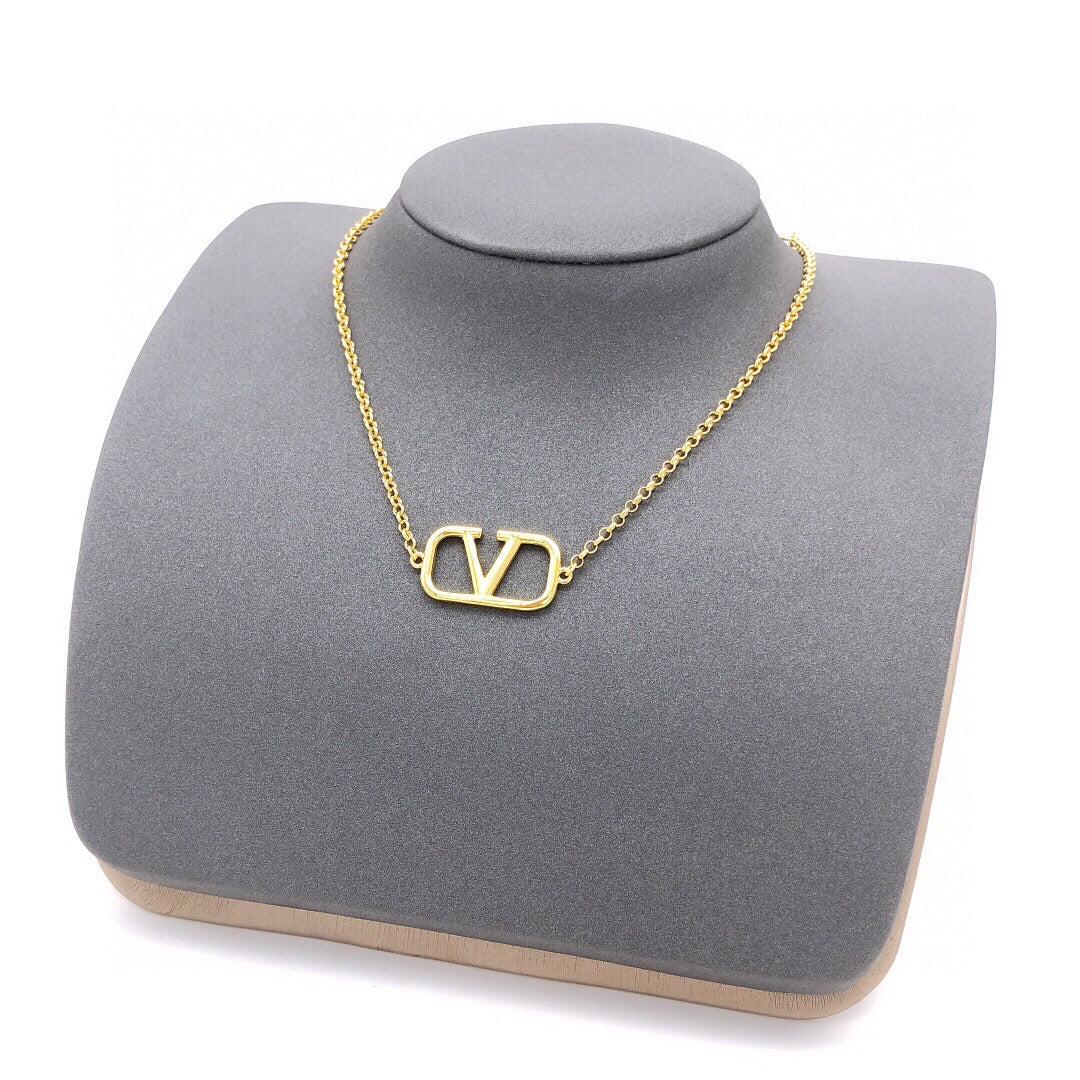 Martin Graham pendant necklace in polished metal-tone – main product view