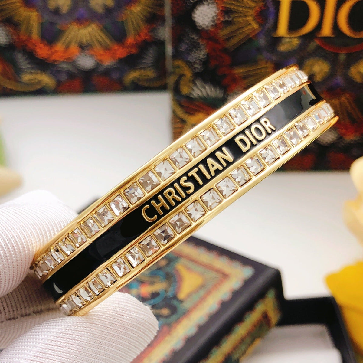 Martin Graham bracelet in polished metal-tone – main product view