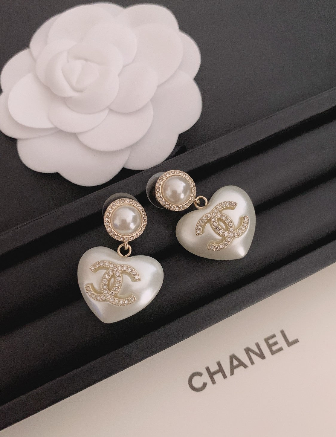 Heart Pearl-Detail Statement Earrings – Pearl Detail – Design 002 main product view