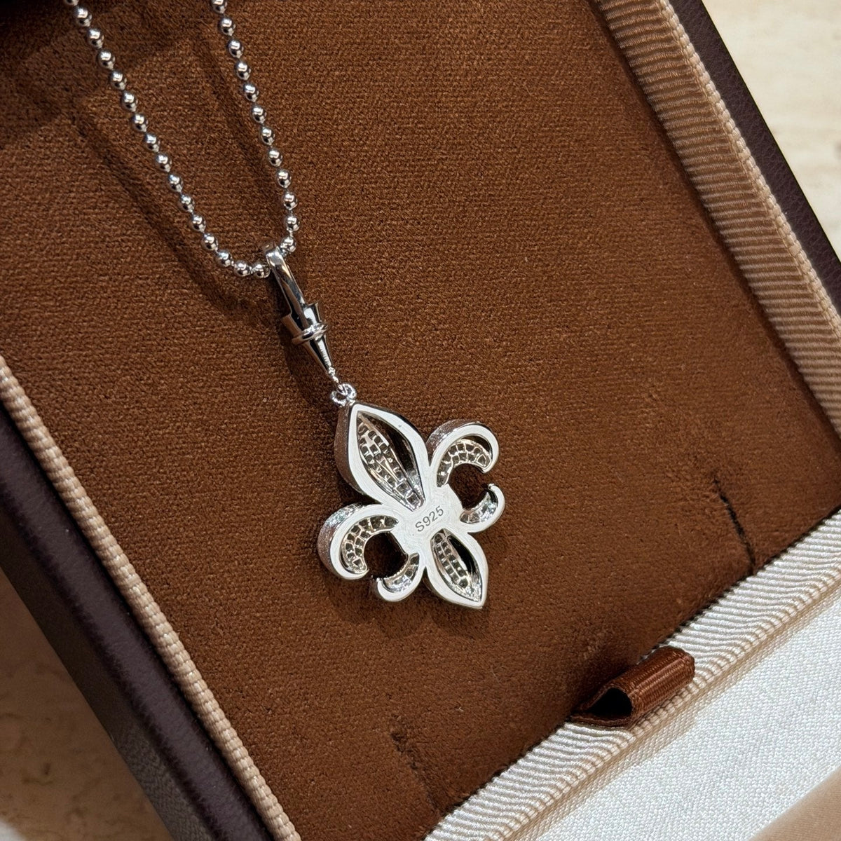 Martin Graham pendant necklace in polished metal-tone – main product view
