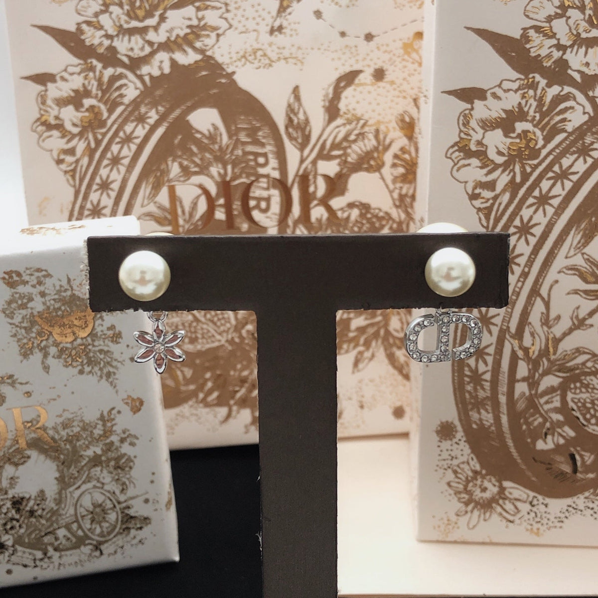 Martin Graham stud earrings in polished metal-tone – main product view