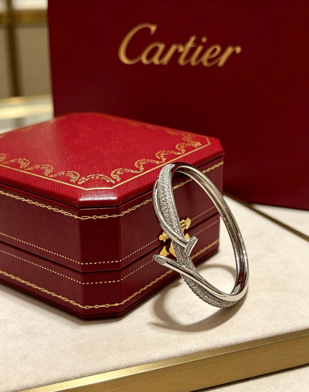 Martin Graham bracelet in polished metal-tone – front view