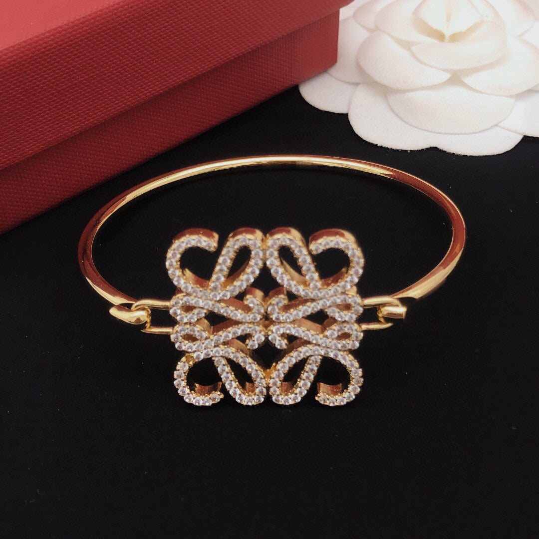 Martin Graham bracelet in polished metal-tone – front view