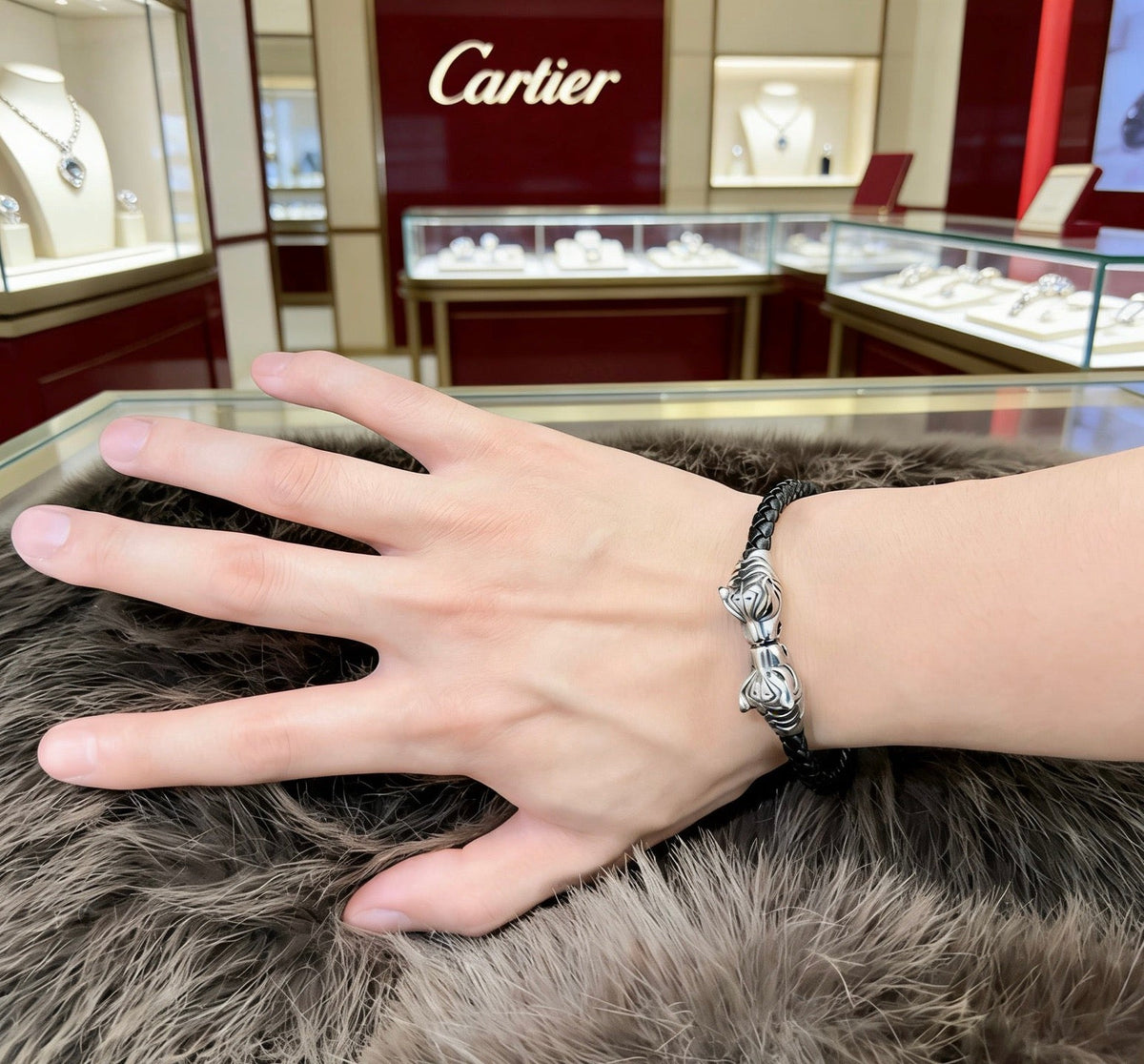 Martin Graham bracelet in polished metal-tone – front view