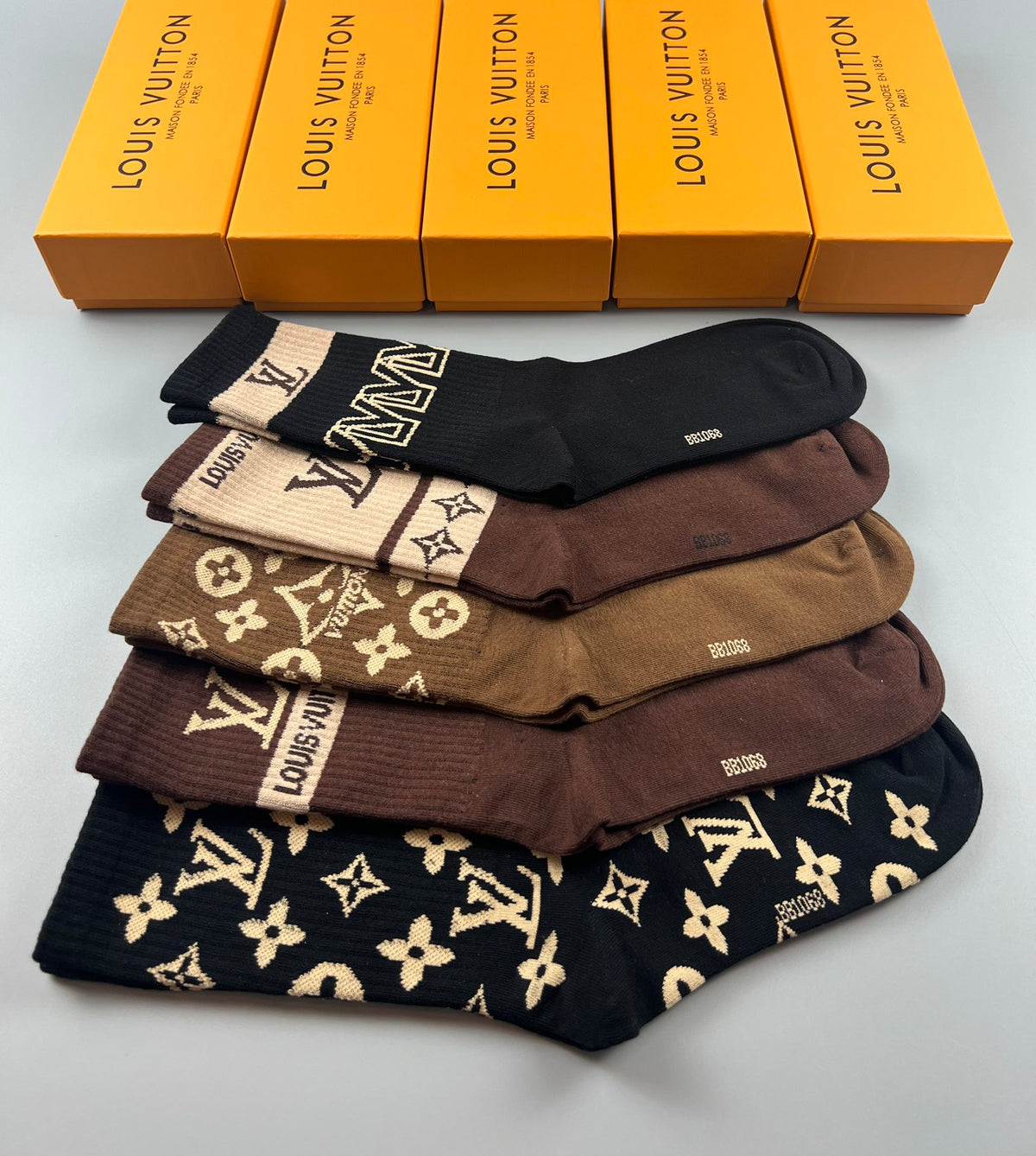Louis Vuitton Cotton Varied Monogram-Style Motifs Crew Socks - 5-Pair Set