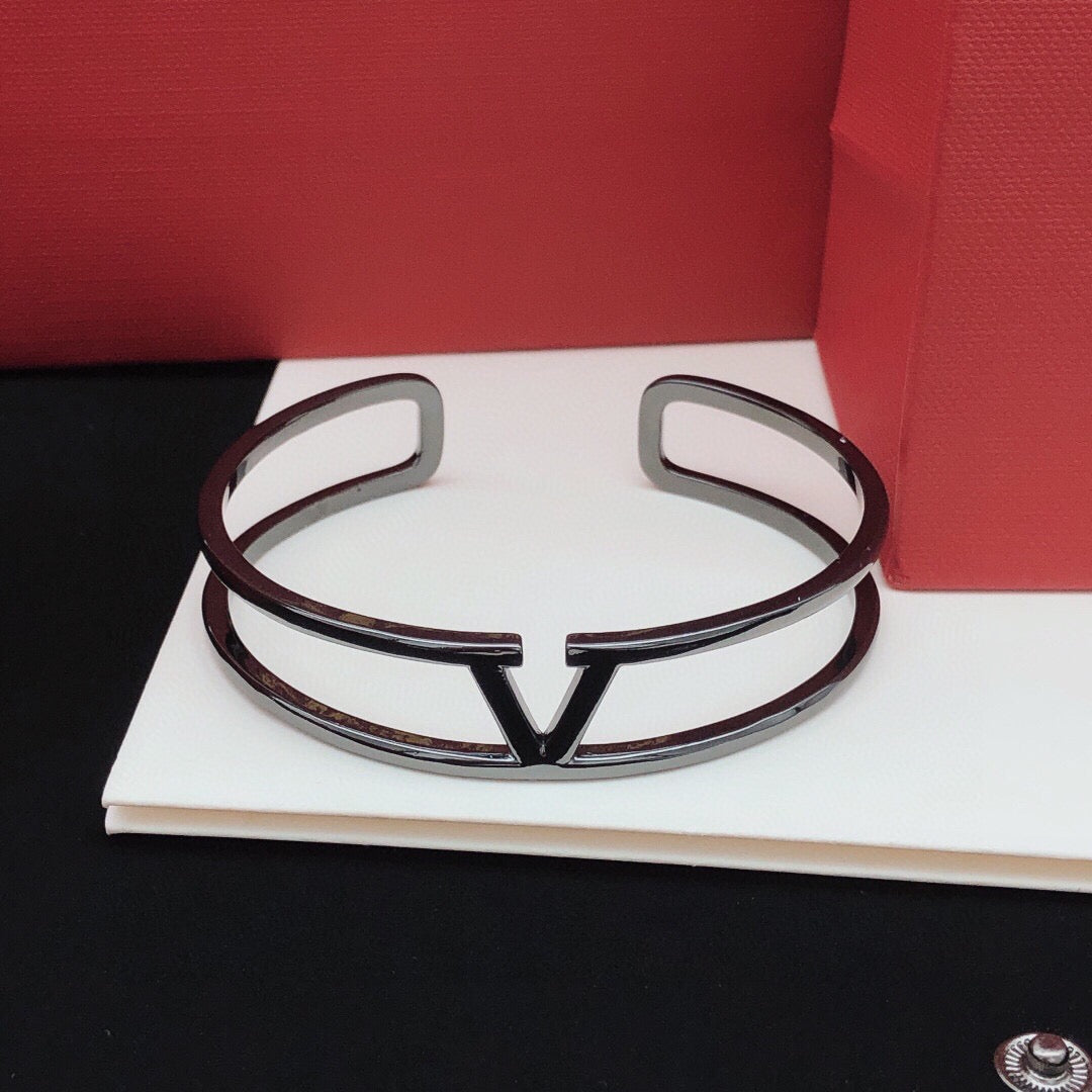 Martin Graham cuff bracelet in polished metal-tone – front view