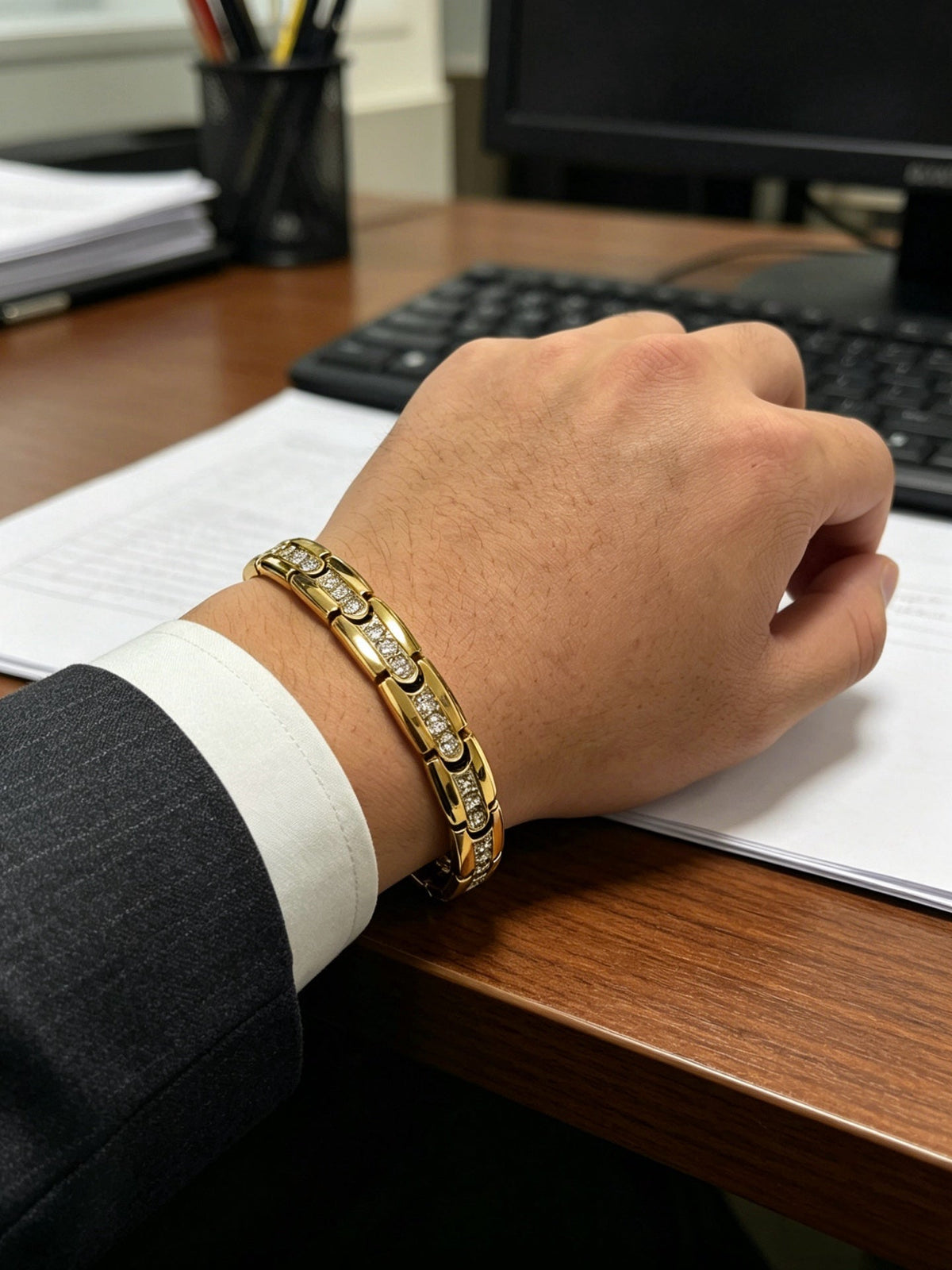 Martin Graham bracelet in polished metal-tone – front view