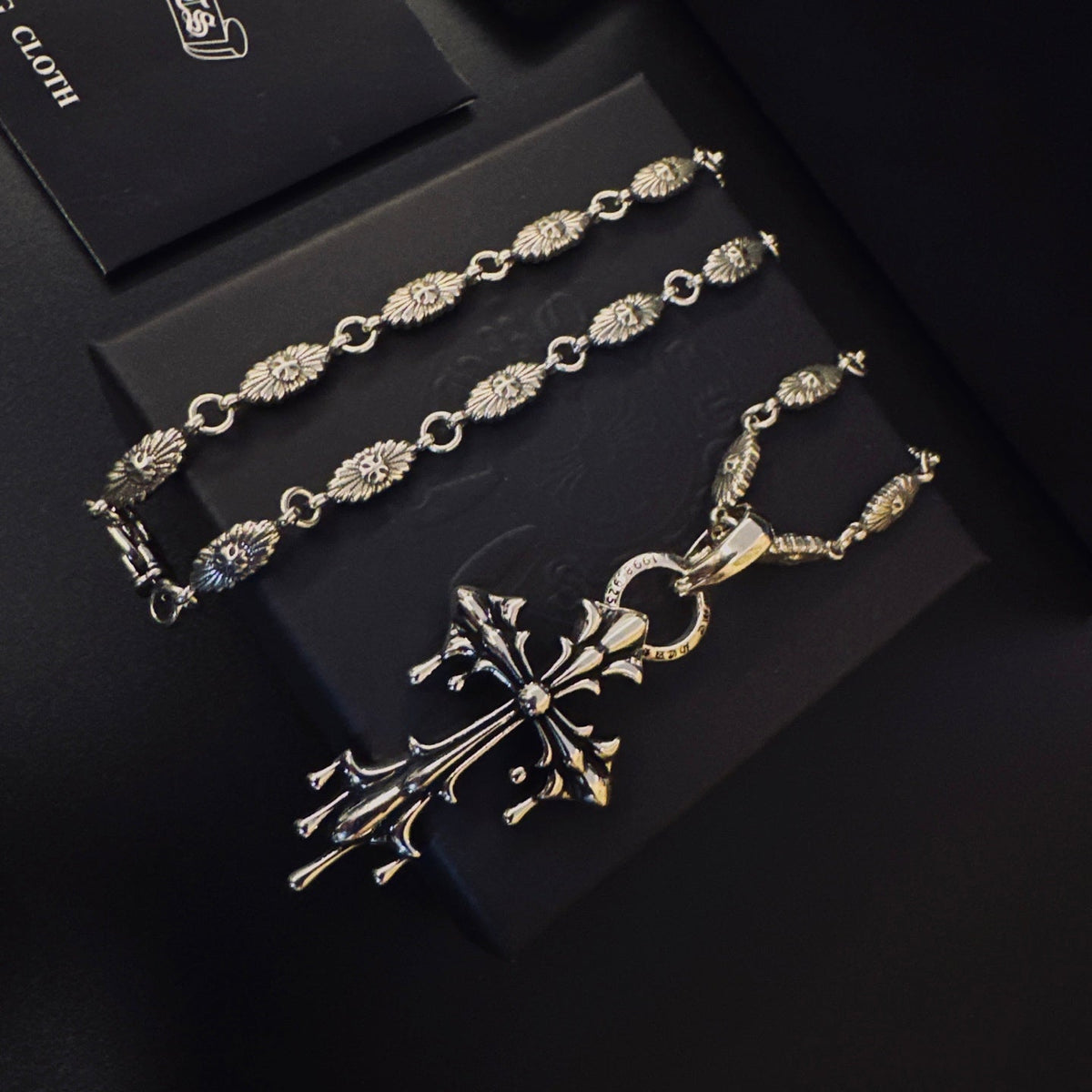 Martin Graham pendant necklace in polished metal-tone – front product view