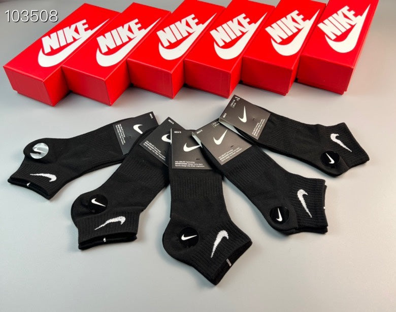 Nike Grey Swoosh Ankle Socks