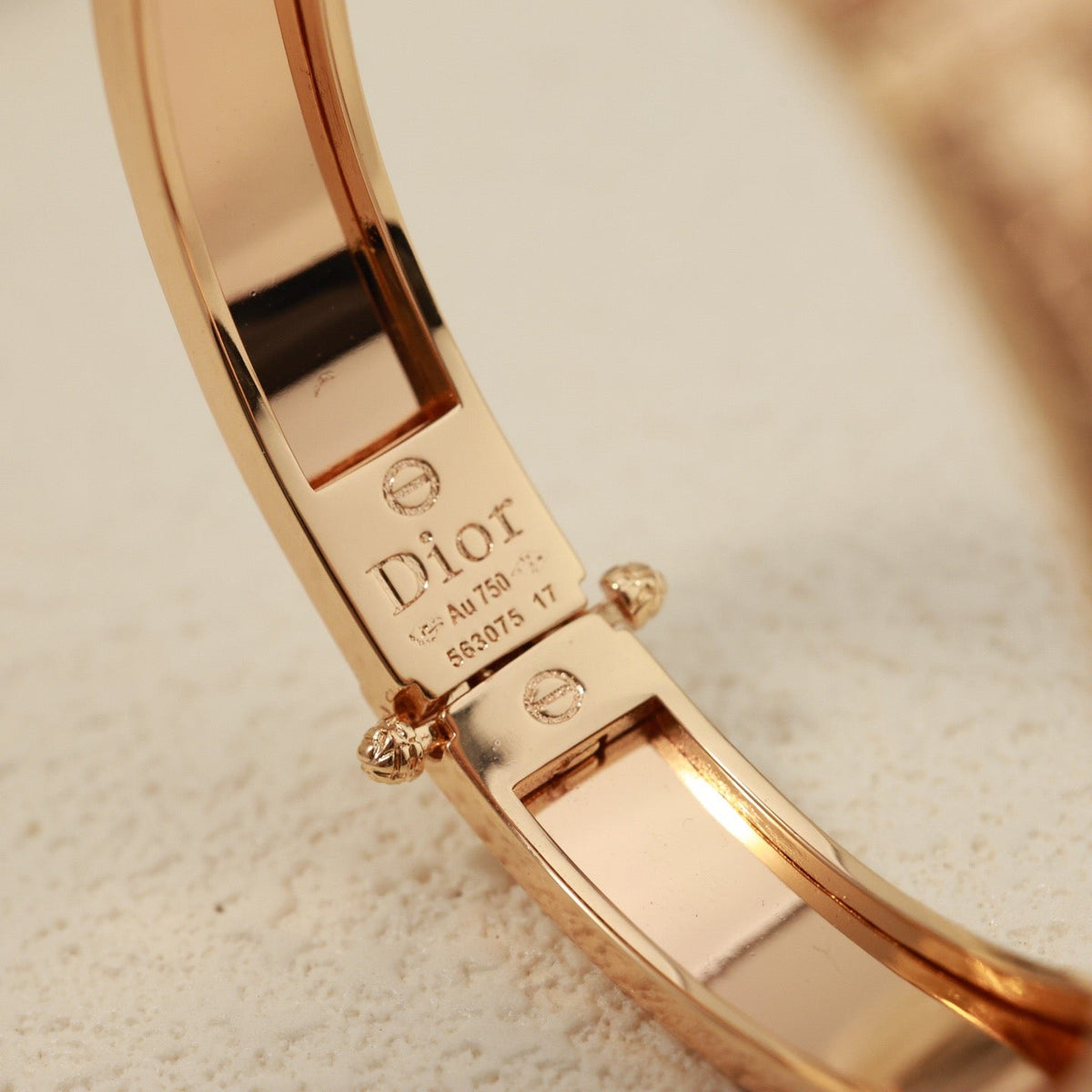 Martin Graham bracelet in polished metal-tone – front view