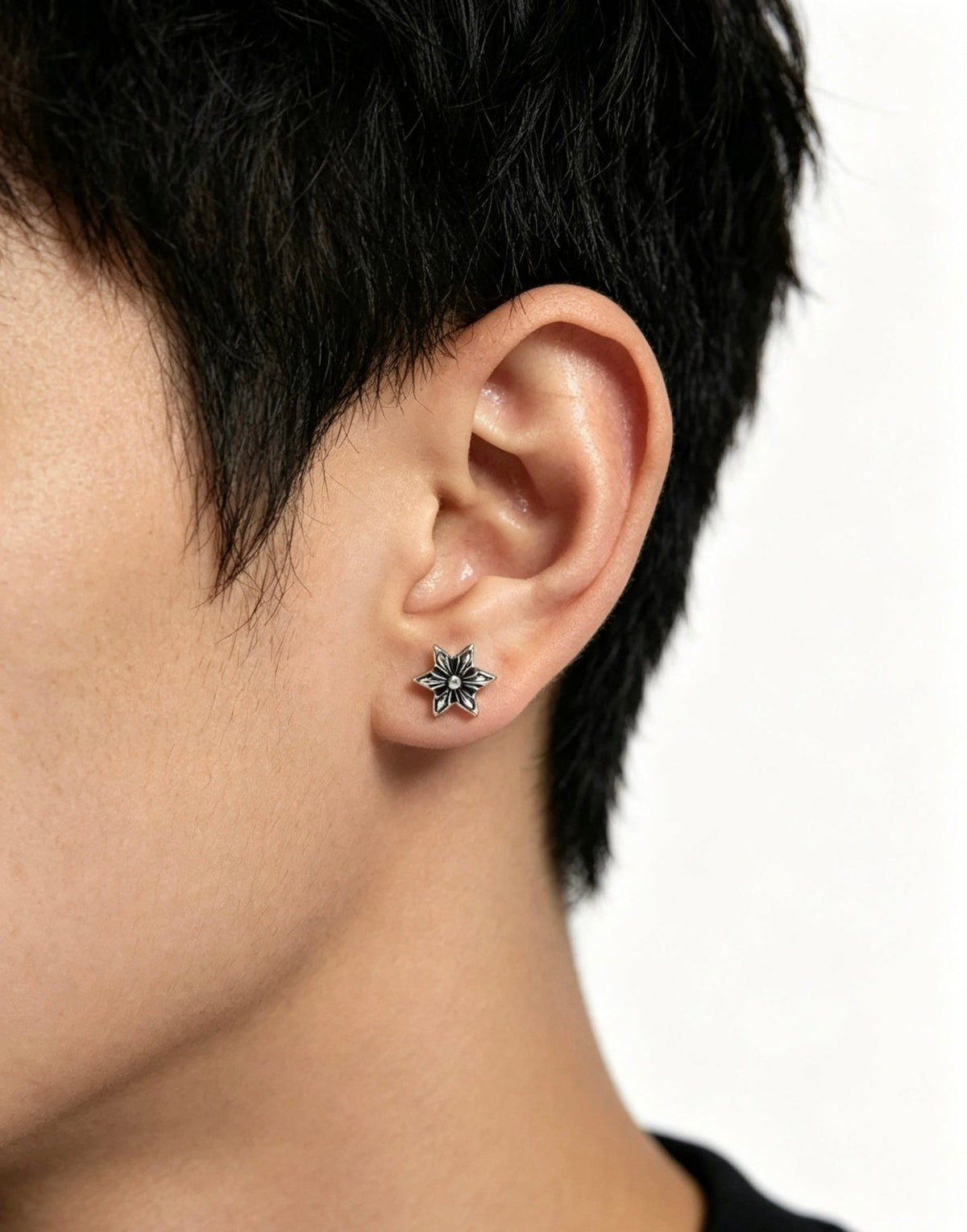 Martin Graham earrings in polished metal-tone – detail view