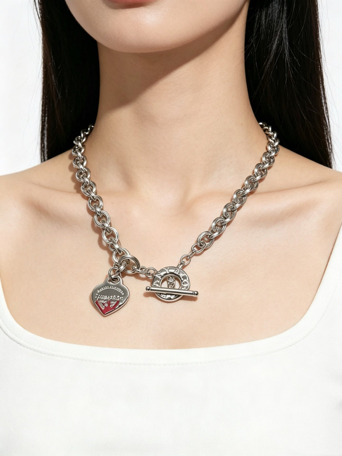 Martin Graham pendant necklace in polished metal-tone – detail view