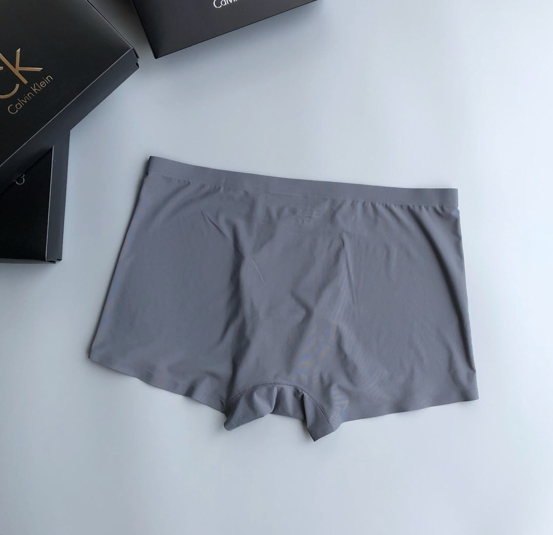 Calvin Klein Contrast Waistbands And Understated Front Branding Men's Boxer Briefs - 3-Piece Box