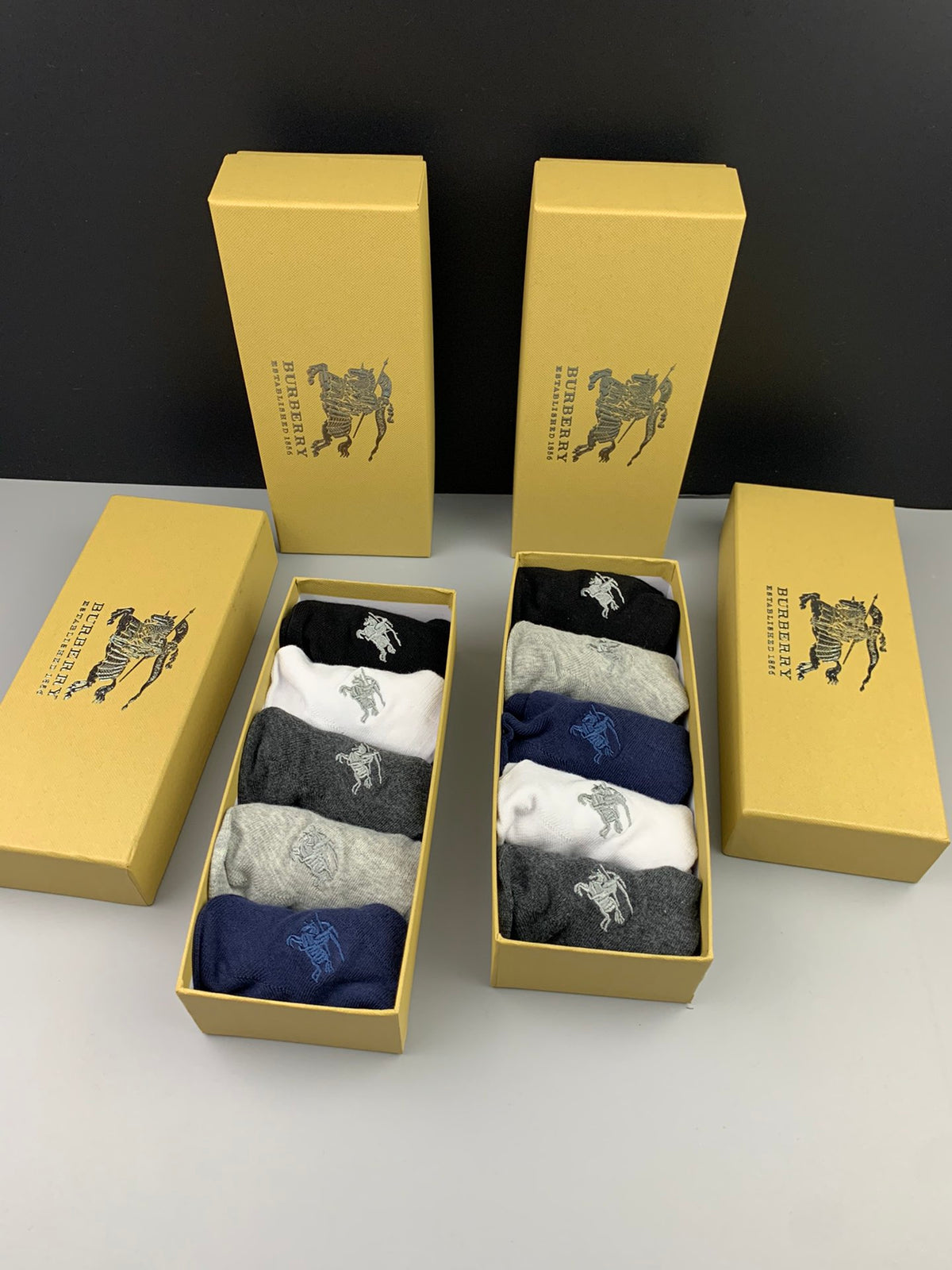 Burberry Classic Apparel - 5-Piece Box