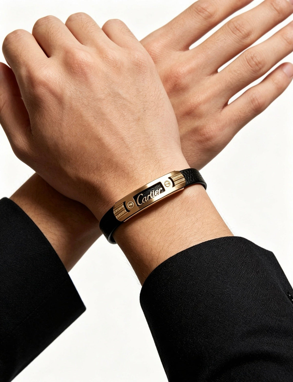 Martin Graham bracelet in polished metal-tone – detail view