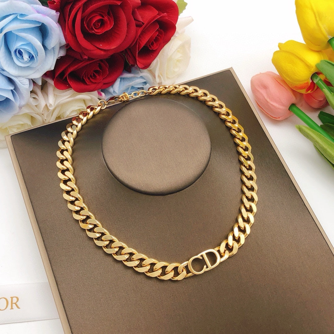 Martin Graham jewelry accessory in polished metal-tone – detail view